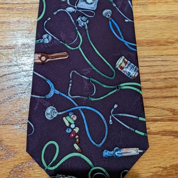 Nicole Miller Other - Vintage Nicole Miller doctor tie from 1996